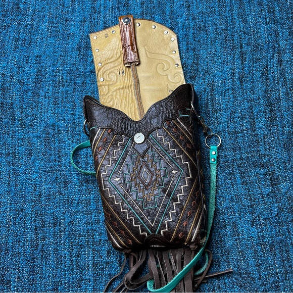 Roper Handmade in Mexico Upcycled Cowgirl Boot Crossbody Purse - Picture 5 of 10